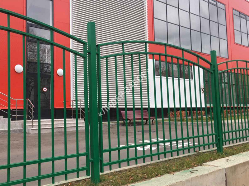 Цена Профильный секционный забор зеленого цвета в Москве Купить Профильный секционный забор зеленого цвета